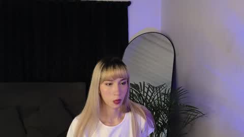 July and Fer online show from 09-28-25, 08:20