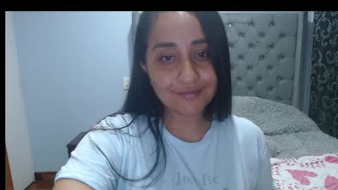 Lunhaa   online show from 02-17-25, 03:36