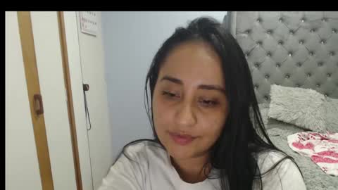 Lunhaa   online show from 03-07-25, 02:15