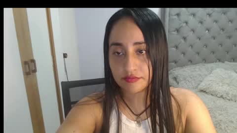 Lunhaa   online show from 03-08-25, 10:56