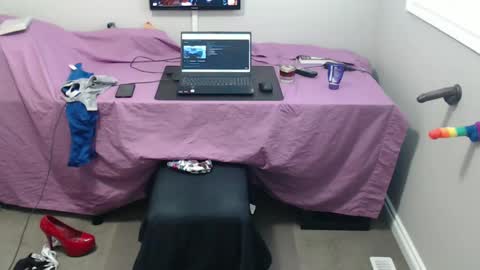 xxxxbrad online show from 03-04-25, 10:05