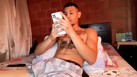 Yajz online show from 10-17-25, 08:33