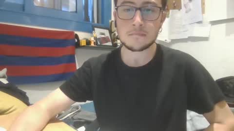 Snapshot of yakajoe97 chatting on 12-04-24, 04:05 yakajoe97 online show from 12-04-24, 04:05