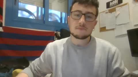 Snapshot of yakajoe97 chatting on 02-03-25, 08:57 yakajoe97 online show from 02-03-25, 08:57