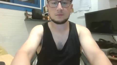 Snapshot of yakajoe97 chatting on 09-22-25, 09:17 yakajoe97 online show from 09-22-25, 09:17