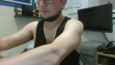 Snapshot of yakajoe97 chatting on 09-29-25, 09:30 yakajoe97 online show from 09-29-25, 09:30