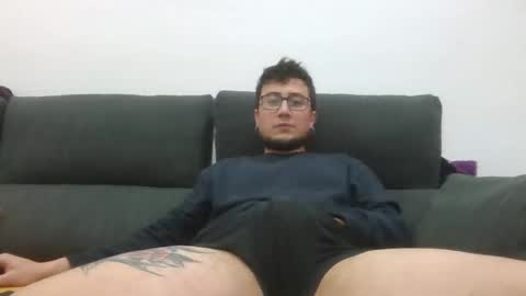 Snapshot of yakajoe97 chatting on 12-16-25, 11:48 yakajoe97 online show from 12-16-25, 11:48