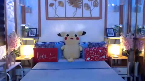 yakarena online show from 07-22-26, 11:13