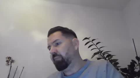 Snapshot of yakijoe chatting on 10-17-25, 09:39 yakijoe online show from 10-17-25, 09:39