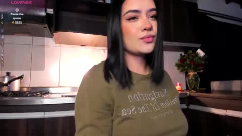 Yakeline online show from 10-01-25, 01:00