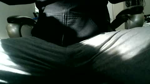 Snapshot of yamagrow chatting on 06-14-26, 11:18 yamagrow online show from 06-14-26, 11:18