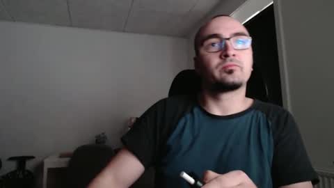 YamilLamal online show from 11-25-25, 11:54