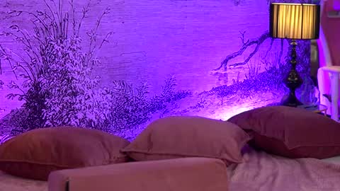 Yamira online show from 01-16-25, 12:55