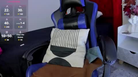 Snapshot of yan_nyan chatting on 02-13-25, 11:15 yan_nyan online show from 02-13-25, 11:15