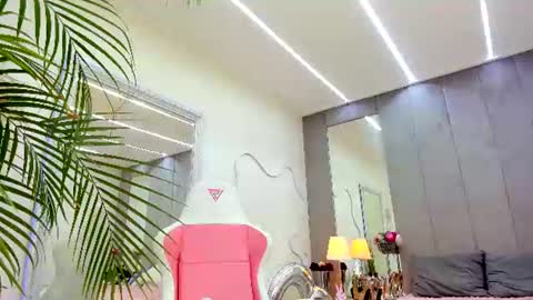 Yana  online show from 06-11-26, 06:44
