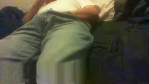 yangolox3 online show from 12-14-25, 06:23