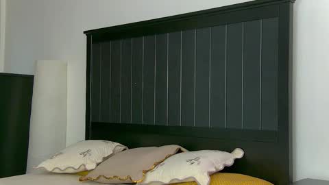 yanira_ass_ online show from 03-19-26, 05:11