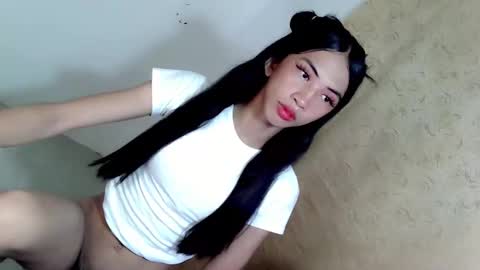 Snapshot of yannafucks chatting on 10-10-25, 10:36 yannafucks online show from 10-10-25, 10:36