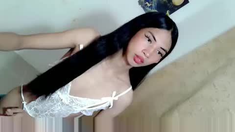 Snapshot of yannafucks chatting on 10-16-25, 01:34 yannafucks online show from 10-16-25, 01:34