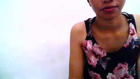 Snapshot of yanzie13xx chatting on 07-28-26, 11:05 yanzie13xx online show from 07-28-26, 11:05