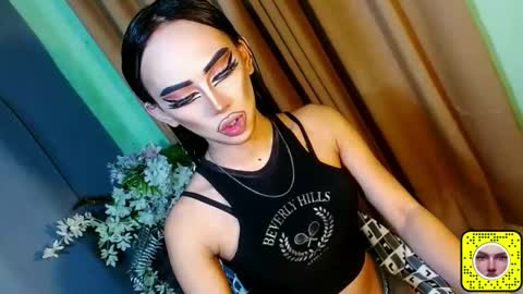 Snapshot of yasii19 chatting on 01-25-25, 11:55 miss yasii online show from 01-25-25, 11:55