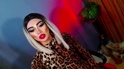 Snapshot of yasii19 chatting on 02-26-25, 05:28 miss yasii online show from 02-26-25, 05:28