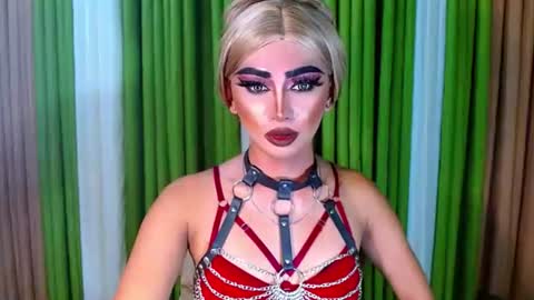 Snapshot of yasii19 chatting on 09-14-25, 03:44 miss yasii online show from 09-14-25, 03:44