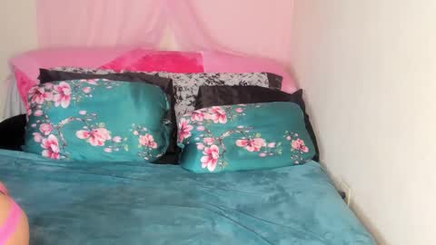 Yasmina online show from 02-23-25, 06:49