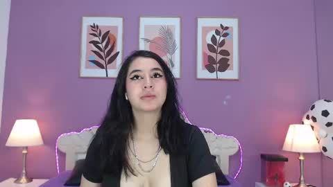 Snapshot of yayaqueen chatting on 07-20-26, 11:45 Yaya online show from 07-20-26, 11:45