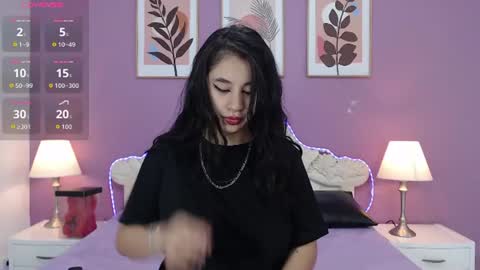 Snapshot of yayaqueen chatting on 07-24-26, 11:30 Yaya online show from 07-24-26, 11:30