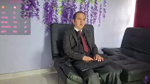 Hazzan online show from 06-18-26, 02:10