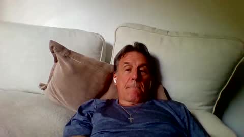 yeah_baby6988 online show from 04-27-26, 01:25