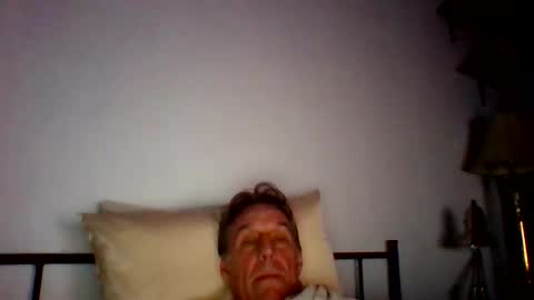 yeah_baby6988 online show from 04-28-26, 05:01