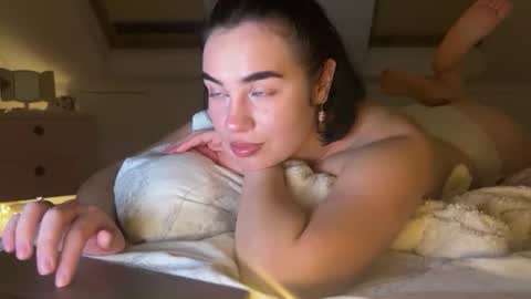 rina online show from 09-25-25, 09:40