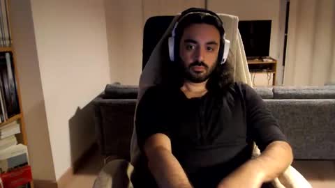 yeeaahoo online show from 02-14-26, 07:54