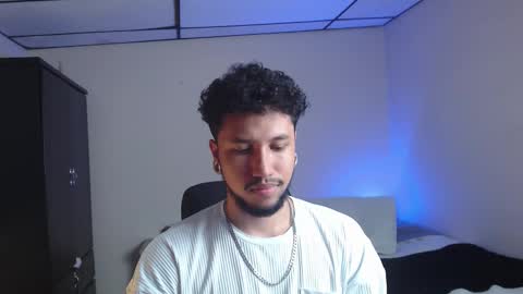 yeff online show from 11-08-25, 02:12