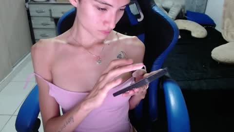 yeibles_hana2 online show from 10-09-25, 10:30