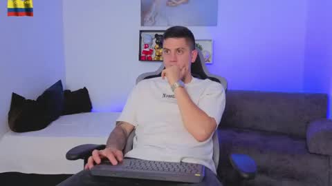 YEIKO ROMERO online show from 04-26-26, 10:24