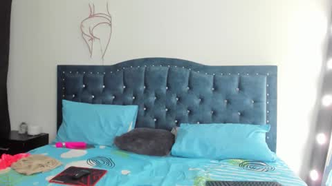 yeka1107 online show from 10-18-25, 08:42