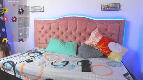 yeka1107 online show from 10-26-25, 09:42