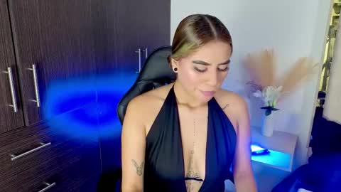 Yeli Amber online show from 04-22-26, 01:19