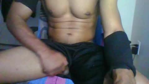 yellaboy31 online show from 10-22-25, 12:33