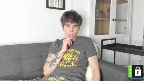 Snapshot of yen2025 chatting on 11-30-25, 06:34 Yen online show from 11-30-25, 06:34