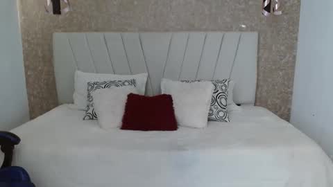 Yera  online show from 12-14-25, 12:21