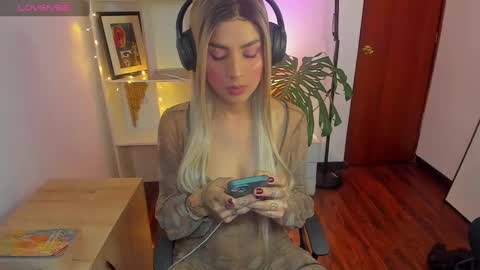 Snapshot of yeriawaddell_ chatting on 01-07-25, 02:31 yeriawaddell  online show from 01-07-25, 02:31