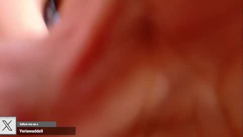 Snapshot of yeriawaddell_ chatting on 10-07-25, 09:01 yeriawaddell  online show from 10-07-25, 09:01