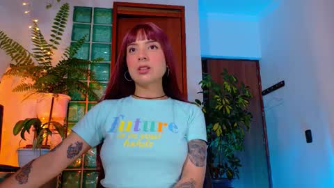 Snapshot of yeriawaddell_ chatting on 10-12-25, 01:26 yeriawaddell  online show from 10-12-25, 01:26