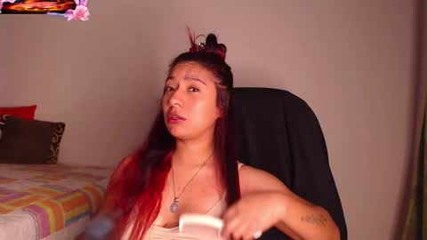 Snapshot of yes2802 chatting on 10-13-25, 03:34 Yesi online show from 10-13-25, 03:34