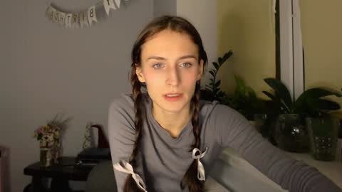 Zoe online show from 02-01-25, 09:29