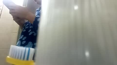 Yesika online show from 04-14-26, 12:00